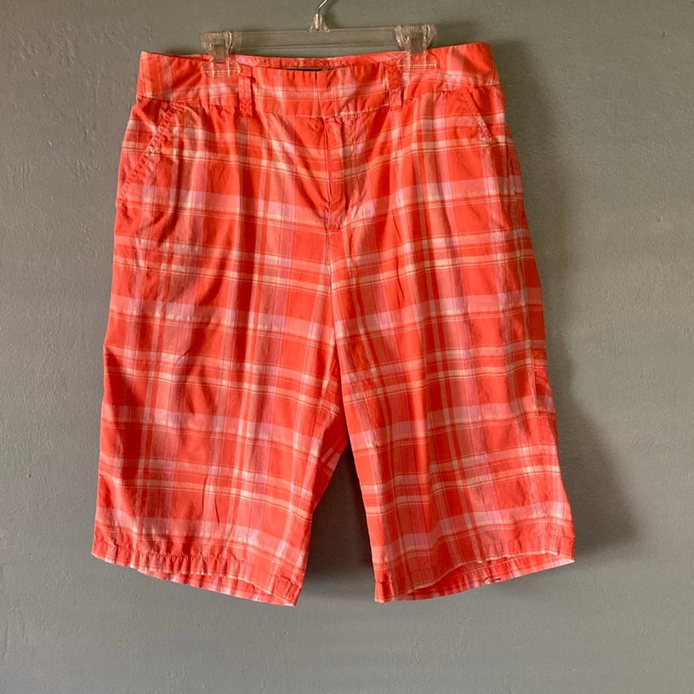 La Cabana women's plaid shorts size 10